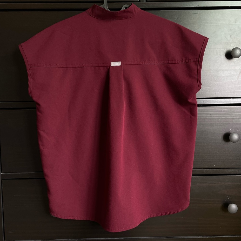 FIGS Rafaela Scrub Top Burgundy XXS